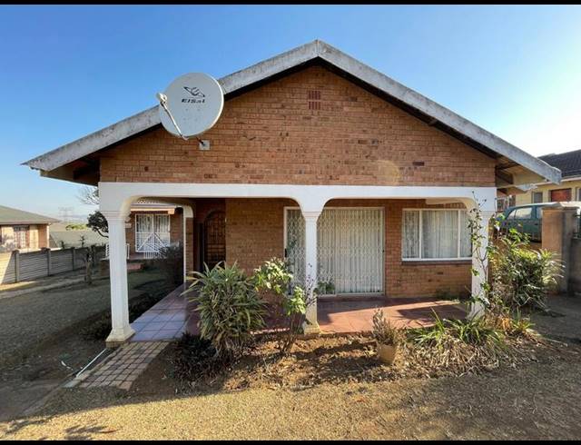 4 BEDROOM HOUSE FOR SALE IN EASTWOOD